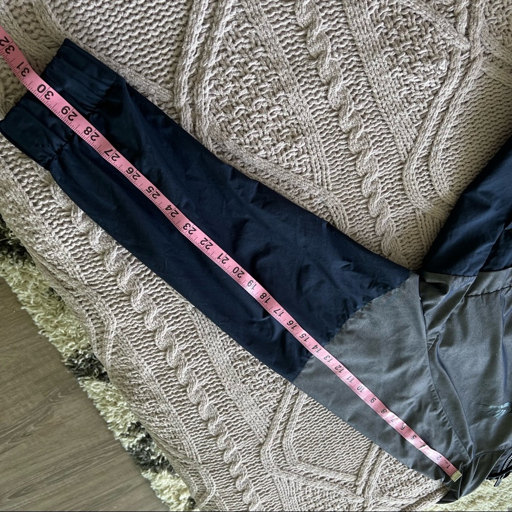 NIKE Womens Two Tone Blue Sports Windrunner Jacket with Hood Size XL - Picture 12 of 12